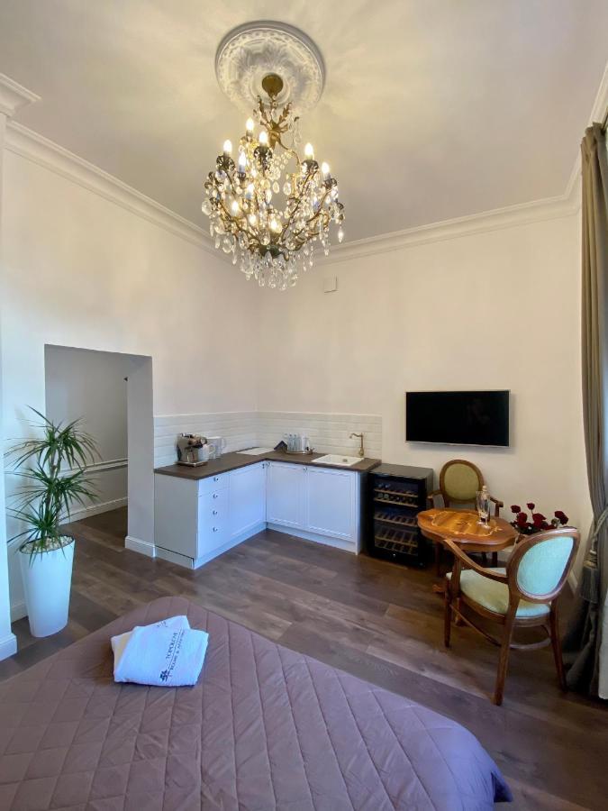 Kochanowskiego Apartment - Topolove Rooms & Apartments Krasków Eksteriør bilde